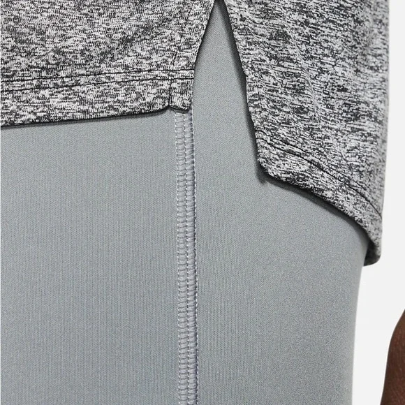 New men’s Nike Running Core 365 Rise Size XL Dri-Fit Polyester Shirt - Picture 13 of 14